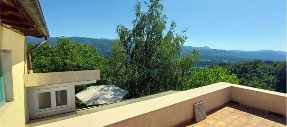 5 bedrooms House in Molazzana, Italy No. 169183 34