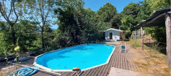 5 bedrooms House in Molazzana, Italy No. 169183 2