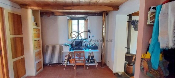 5 bedrooms House in Molazzana, Italy No. 169183 24