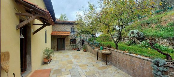 5 bedrooms House in Molazzana, Italy No. 169183 37