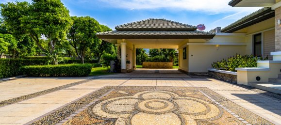 5 غرف نوم مقهى / مطعم في Hua Hin, Thailand رقم 8676 8