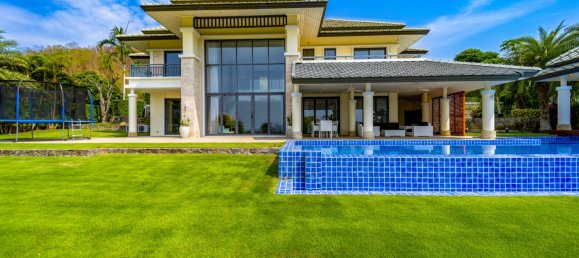 5 غرف نوم مقهى / مطعم في Hua Hin, Thailand رقم 8676 7