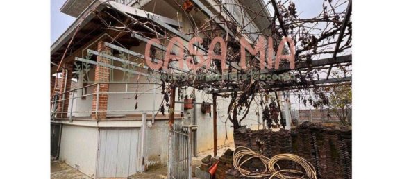 348m² Commercial property in Calendasco, Italy No. 164065 9