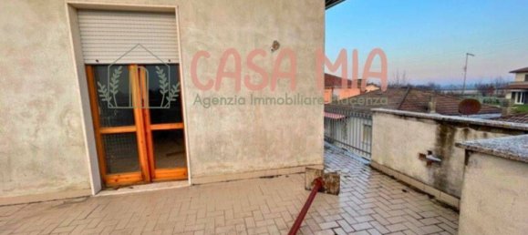 348m² Commercial property in Calendasco, Italy No. 164065 4