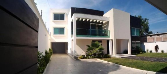 Casa de 4 dormitorios en Tijuana, Mexico No. 182794 2