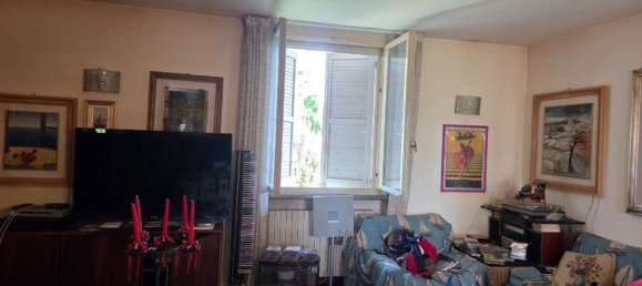 Квартира с 3 спальнями в Гвасталла, Италия № 313014 4