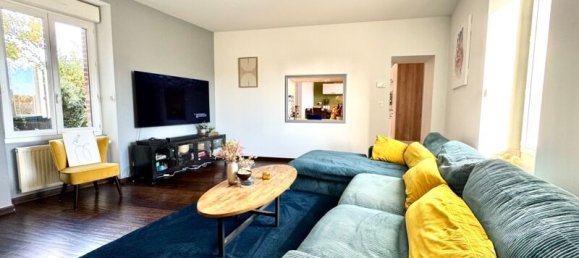 3 bedrooms House in Laval, France No. 340477 4