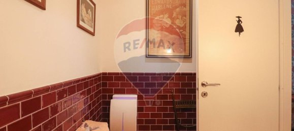 3 rooms Commercial property in Rome, Italy No. 52608 27