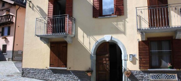 2 rooms Apartment in Vilminore di Scalve, Italy No. 74932 2