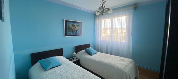 3 bedrooms Apartment in Chateauroux, France No. 94192 2