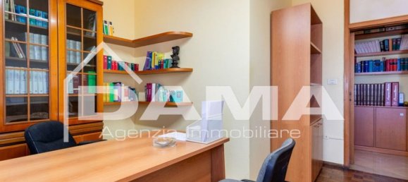 175m² Office in Forlì, Italy No. 290128 17