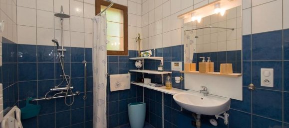 Casa de 5 dormitorios en Outines, France No. 58559 9