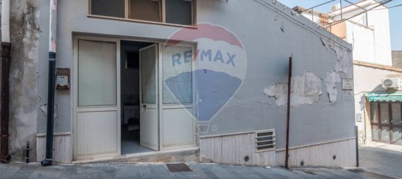 5 bedrooms House in Melilli, Italy No. 362016 14