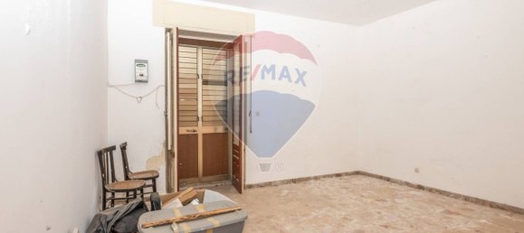 5 bedrooms House in Melilli, Italy No. 362016 12