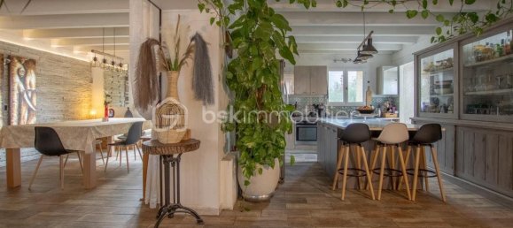 4 bedrooms House in Anglefort, France No. 268875 12