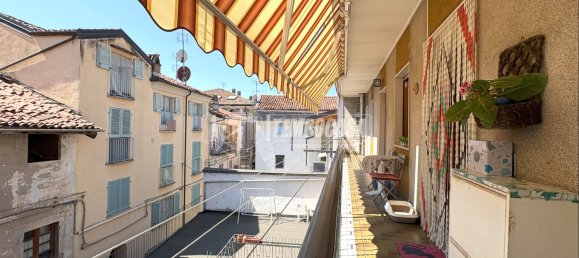 Casa de 10 habitaciónes en Strambino, Italy No. 305177 28