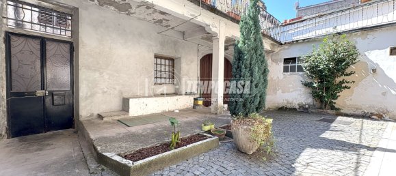 Casa de 10 habitaciónes en Strambino, Italy No. 305177 13