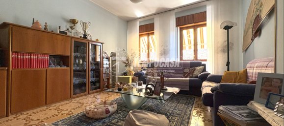 Casa de 10 habitaciónes en Strambino, Italy No. 305177 30