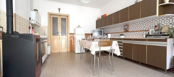 Casa de 10 habitaciónes en Strambino, Italy No. 305177 5