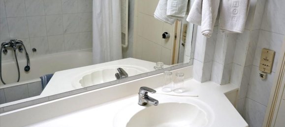 8000m² Townhouse in Agios Konstantinos, Greece No. 6940 28