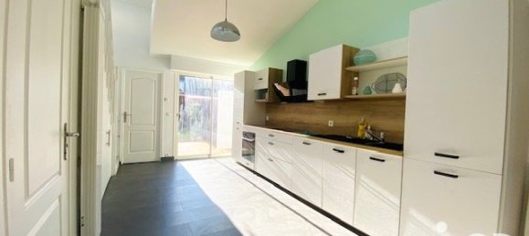 5 rooms House in Lys-lez-Lannoy, France No. 209693 2