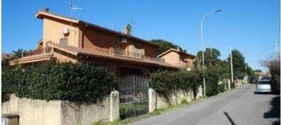 5غرفة منزل في Ardea, Italy رقم 181394 12