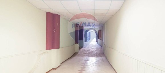 5 bedrooms Commercial property in Catania, Italy No. 77958 24