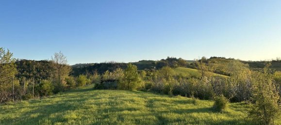 16 rooms Building in Valsamoggia, Italy No. 149819 16