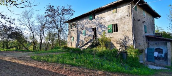 16 rooms Building in Valsamoggia, Italy No. 149819 8