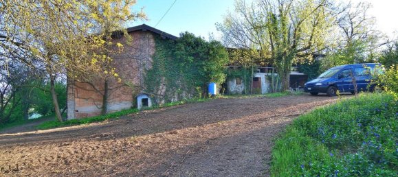 16 rooms Building in Valsamoggia, Italy No. 149819 13