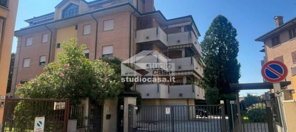 17m² Garage in Melegnano, Italy No. 265522 9