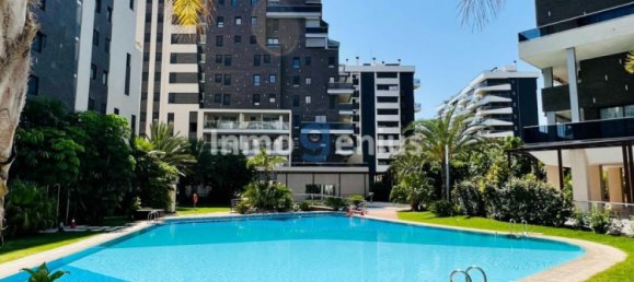 3 bedrooms Penthouse in Alicante, Spain No. 8769 22