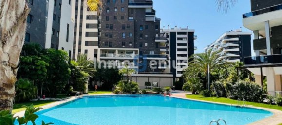 3 bedrooms Penthouse in Alicante, Spain No. 8769 21