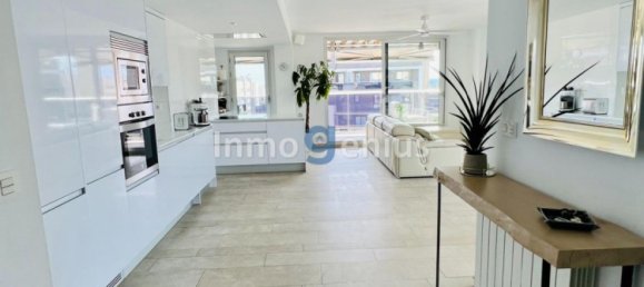 3 bedrooms Penthouse in Alicante, Spain No. 8769 30