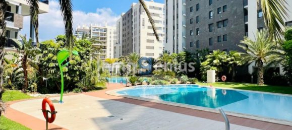 3 bedrooms Penthouse in Alicante, Spain No. 8769 26