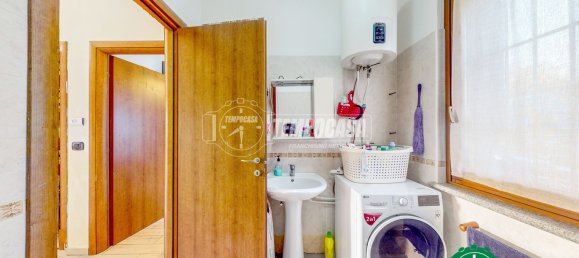 3 rooms House in Alessandria, Italy No. 90603 9