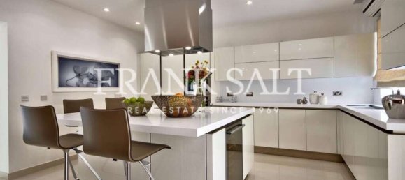 4 bedrooms Villa in Manikata, Malta No. 9103 5