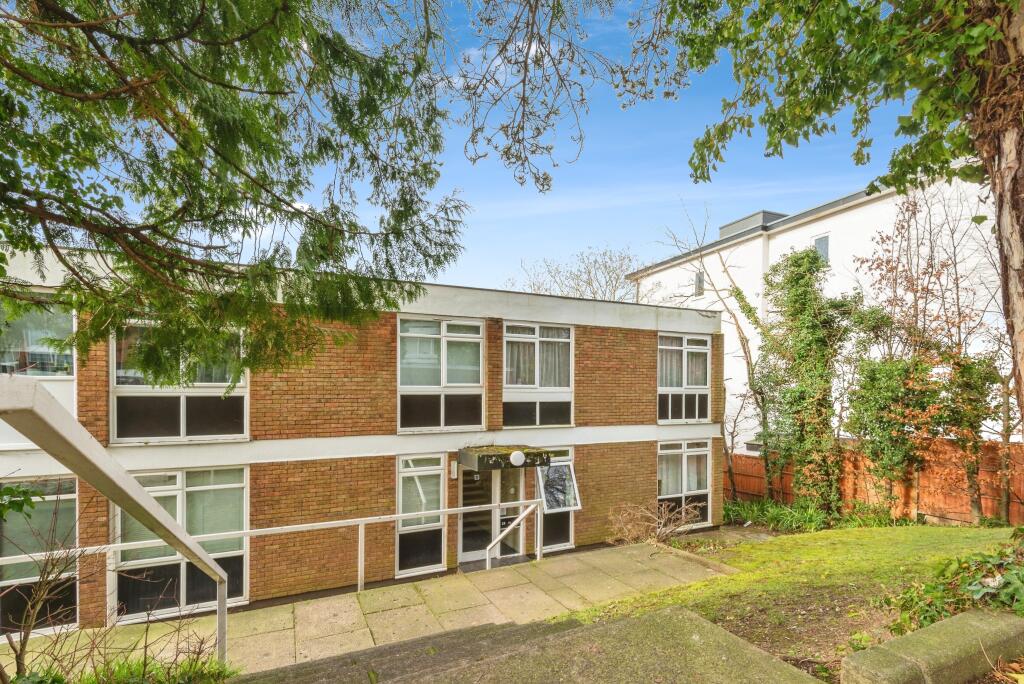 Квартира с 2 спальнями в Перли, Великобритания № 8076