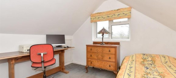 4 bedrooms Bungalow in Epping, United Kingdom No. 3963 12