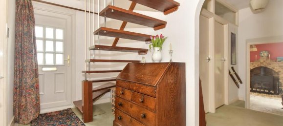 4 bedrooms Bungalow in Epping, United Kingdom No. 3963 10