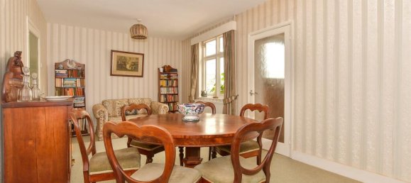 4 bedrooms Bungalow in Epping, United Kingdom No. 3963 5