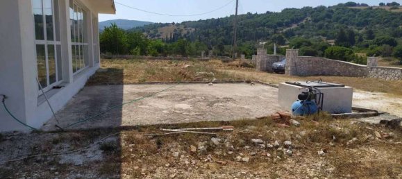 2 bedrooms Commercial property in Zakynthos, Greece No. 448 4
