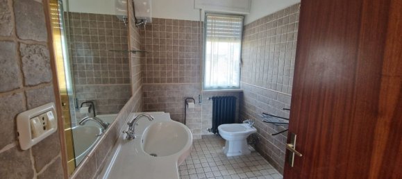 8 chambres Villa à Spoleto, Italy No. 376463 5