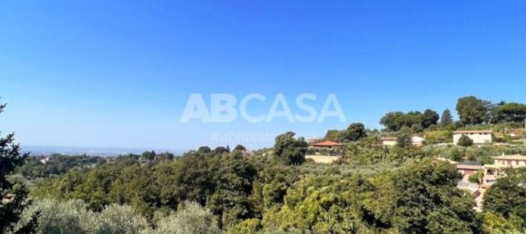 3 bedrooms Apartment in Velletri, Italy No. 66052 9