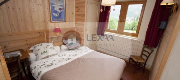 760m² Commercial property in Hautes-Alpes, France No. 304631 5