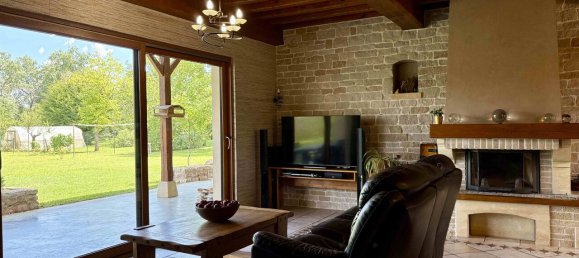 Casa de 5 dormitorios en Ratenelle, France No. 283601 7