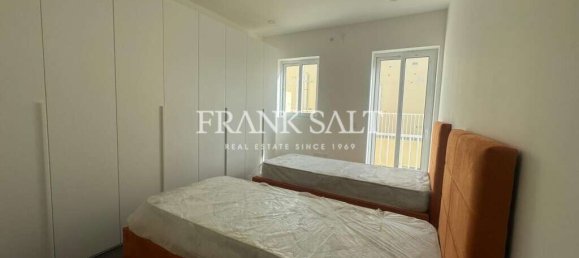 2 bedrooms Penthouse in Sannat, Malta No. 6034 4