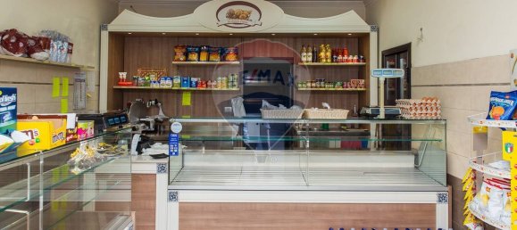 Propiedad comercial de 4 habitaciónes en Catania, Italy No. 52536 6