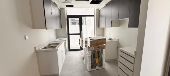 5 bedrooms Villa in Saadiyat Island, UAE No. 93693 13