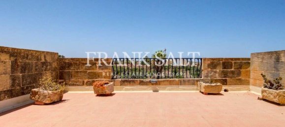 3 bedrooms Farm in Xaghra, Malta No. 1032 20